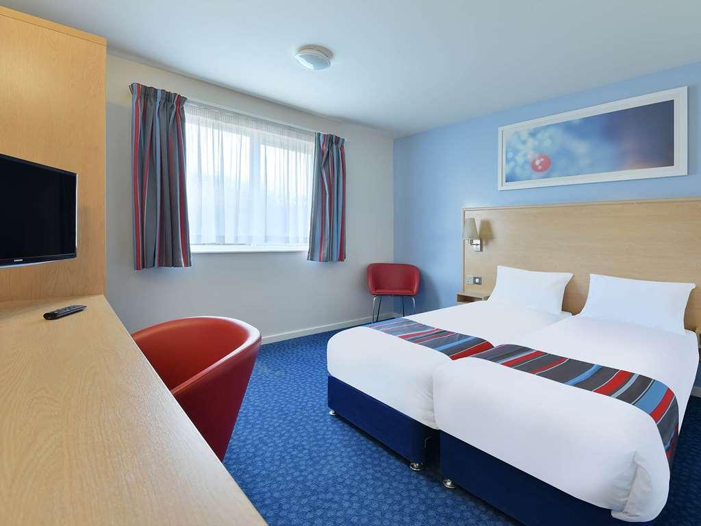 Travelodge Liverpool Docks Szoba fotó